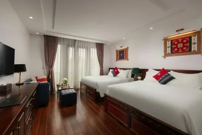 Executive Queen Room with Two Queen Beds — Sapa Mountain Queen House